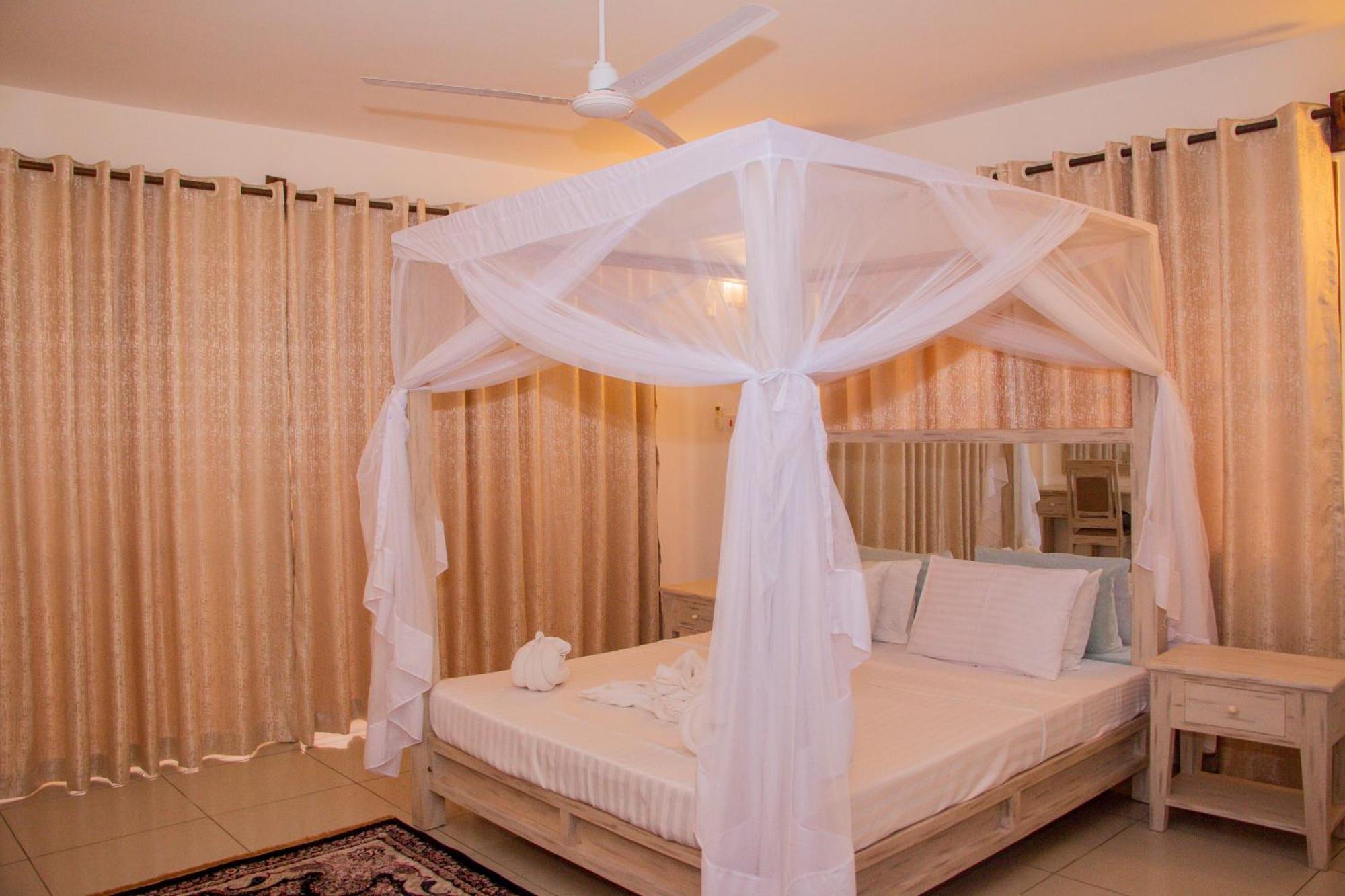 Jumeirah Beachfront Mombasa Bagian luar foto